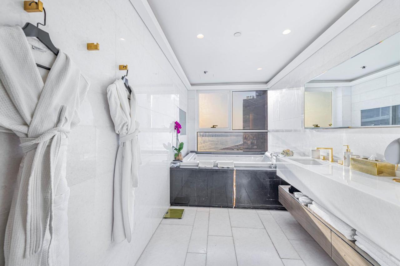 فندق Five Palm Luxury Penthouse Full Marina View & Private Pool دبي المظهر الخارجي الصورة