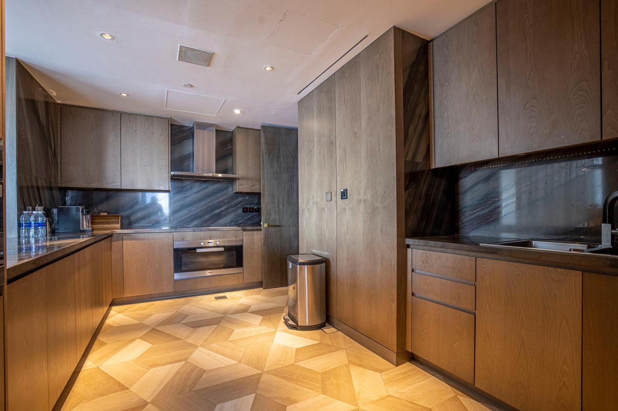 فندق Five Palm Luxury Penthouse Full Marina View & Private Pool دبي المظهر الخارجي الصورة
